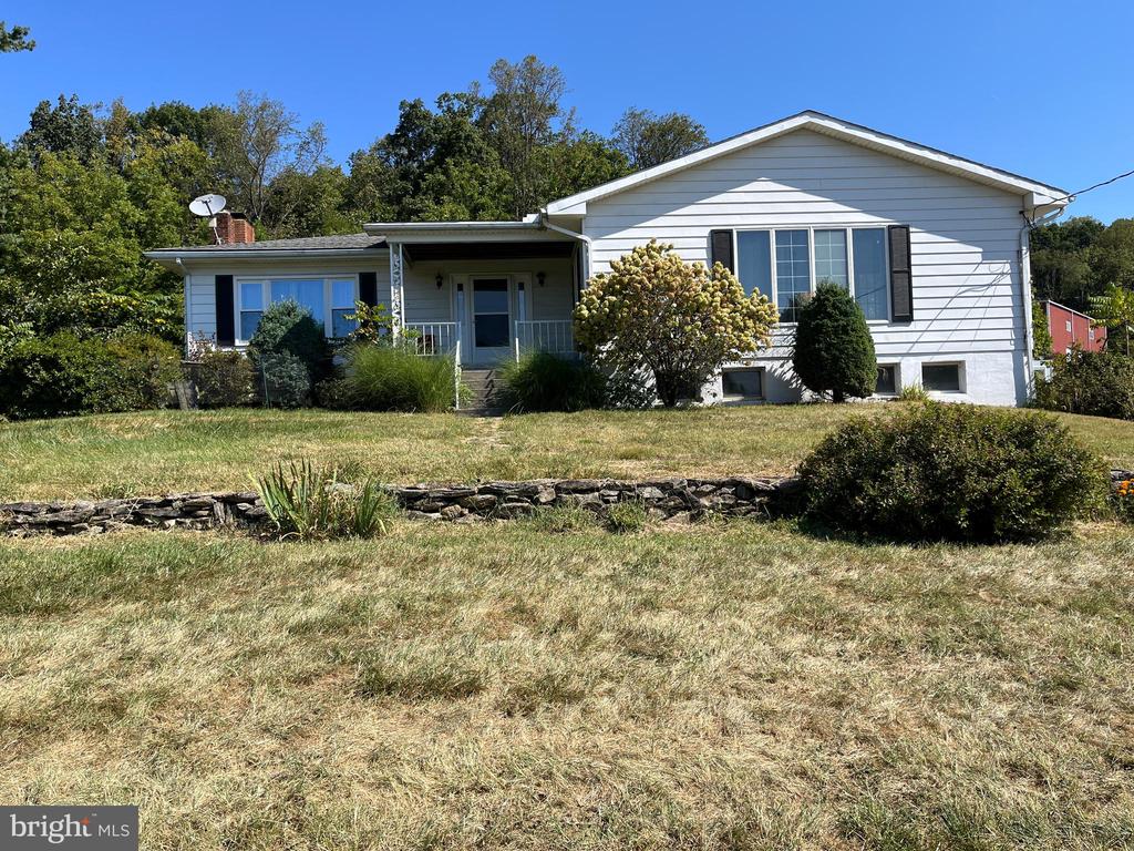 17425 SUNSHINE TRAIL