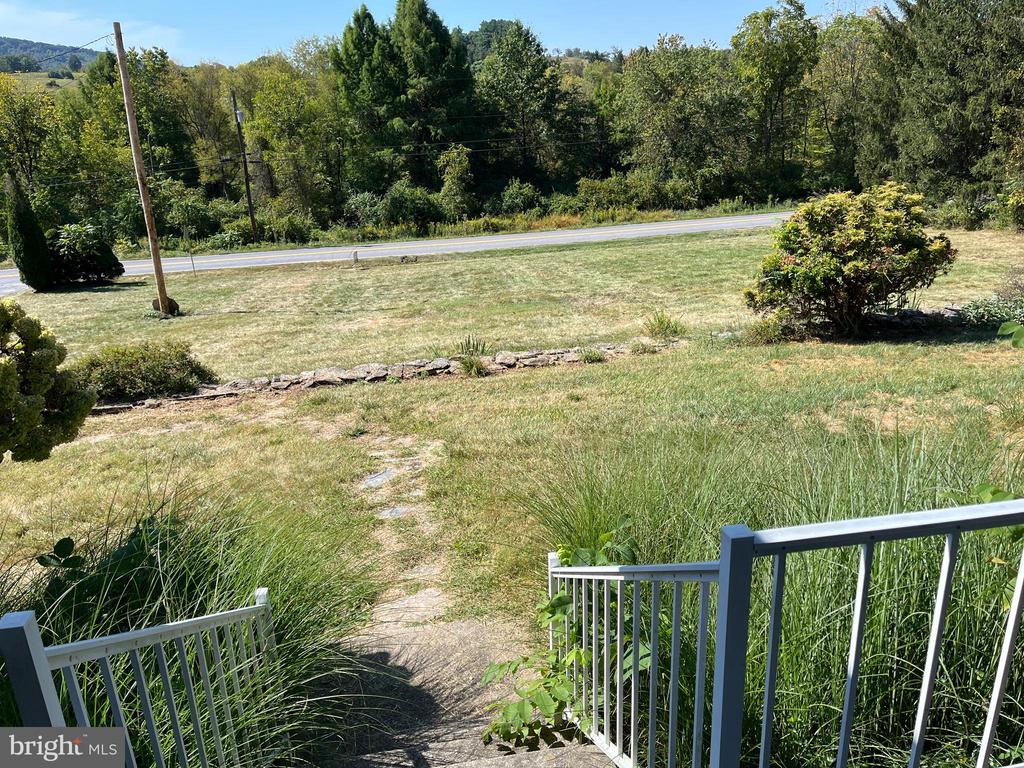 17425 SUNSHINE TRAIL