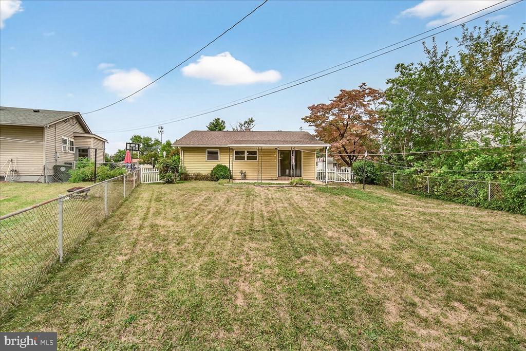 444 CARROLLTON DRIVE