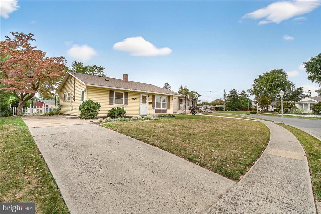 444 CARROLLTON DRIVE