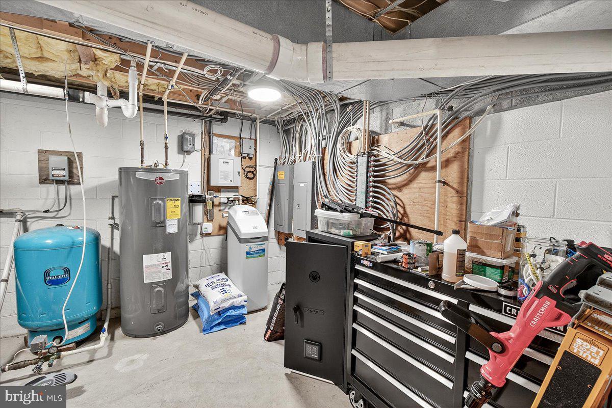 9522 BESSIE CLEMSON ROAD