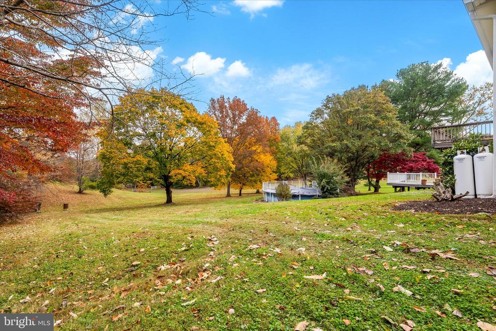 4799 MID LYNN COURT