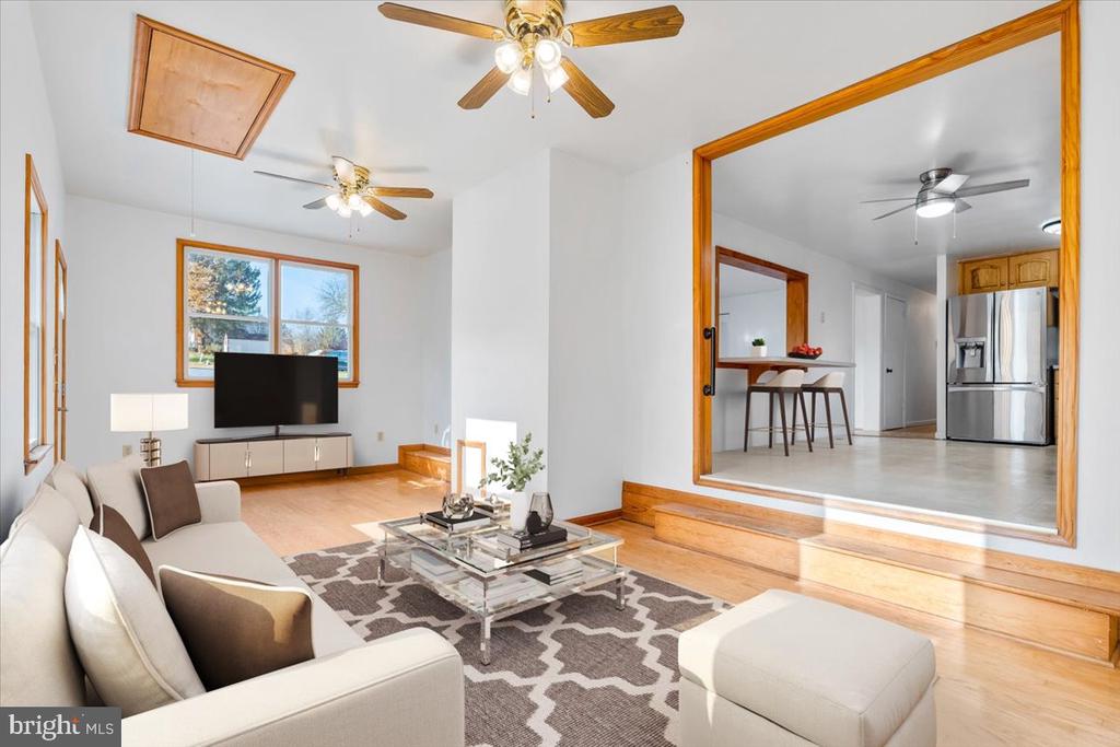 4799 MID LYNN COURT
