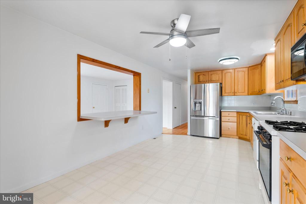 4799 MID LYNN COURT