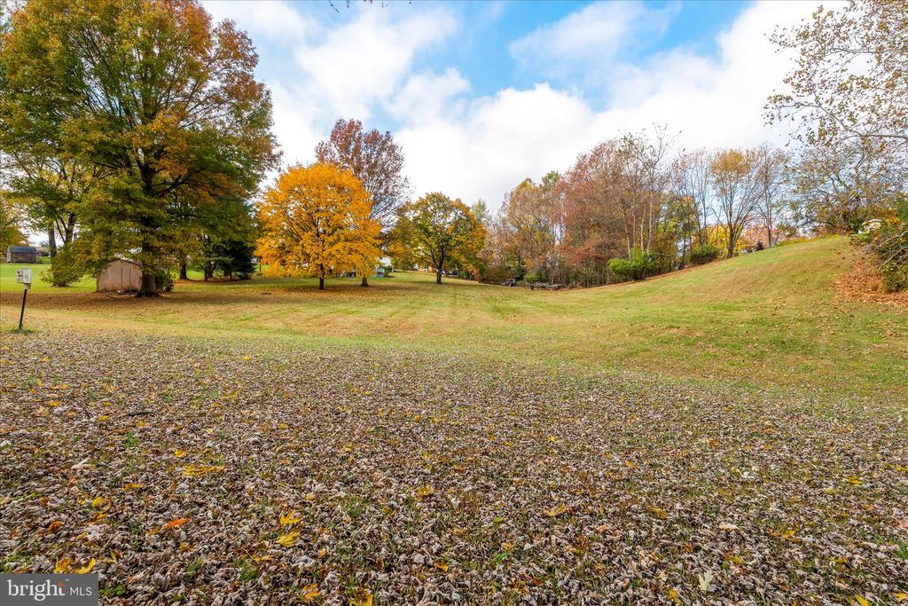 4799 MID LYNN COURT