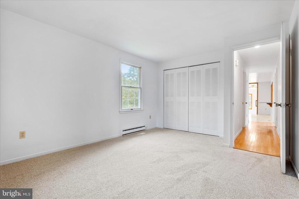 4799 MID LYNN COURT