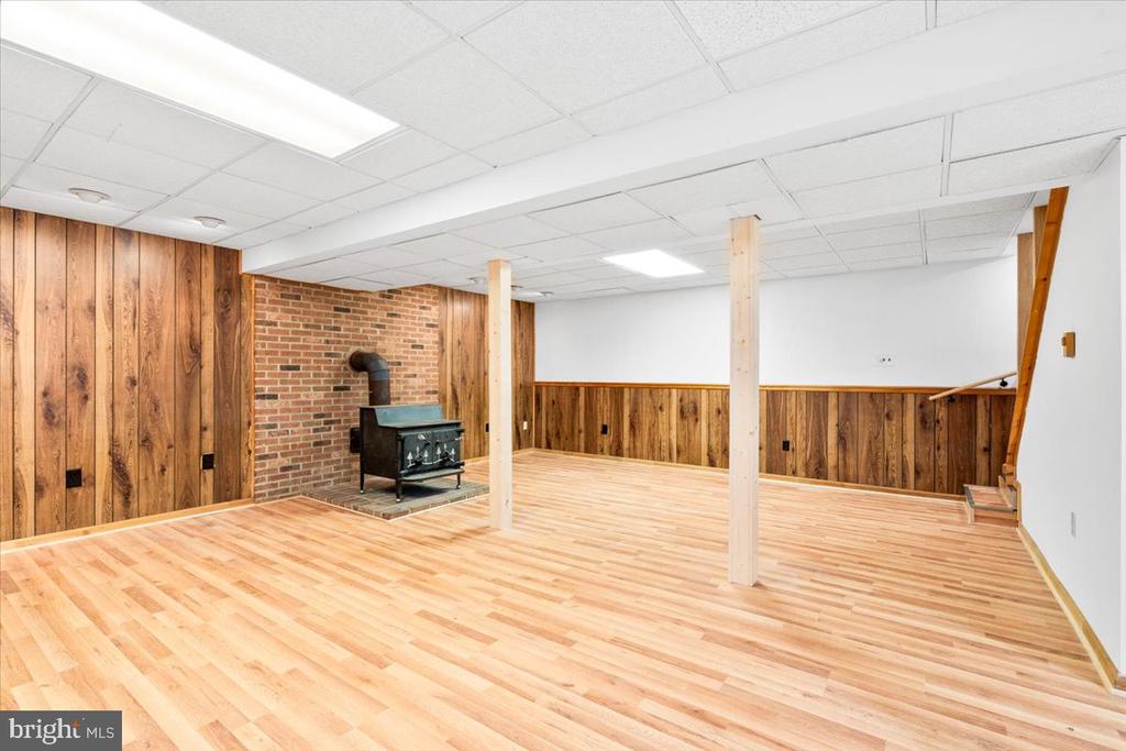 4799 MID LYNN COURT