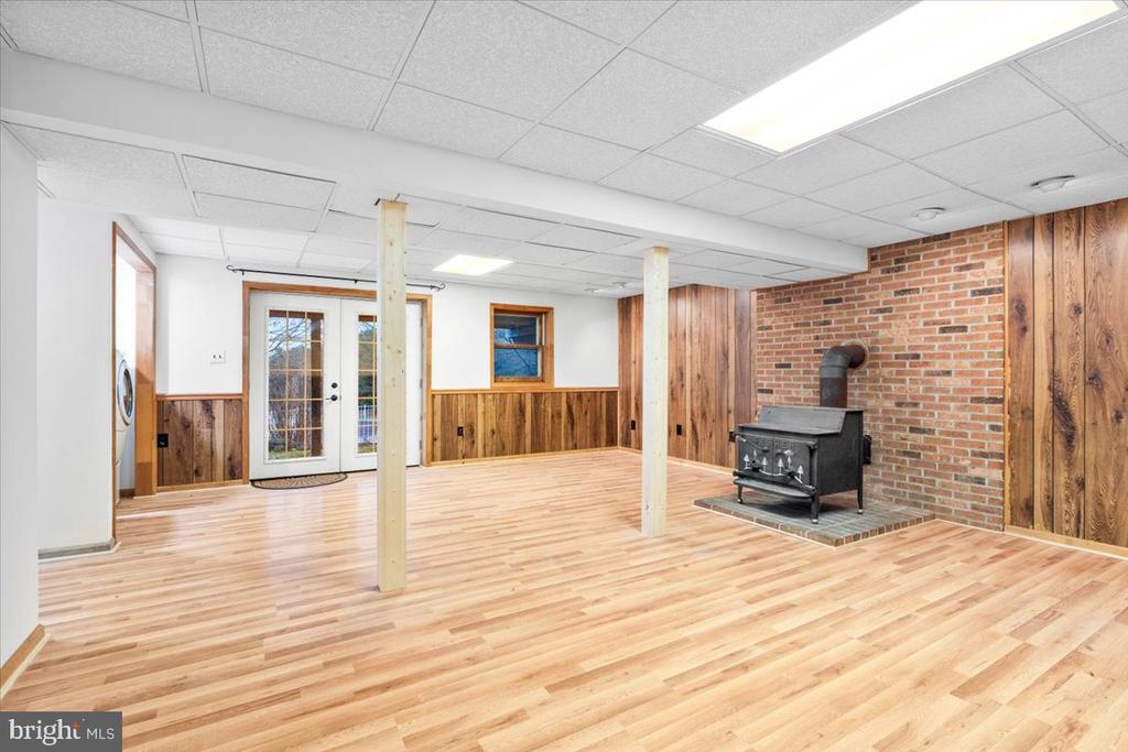 4799 MID LYNN COURT