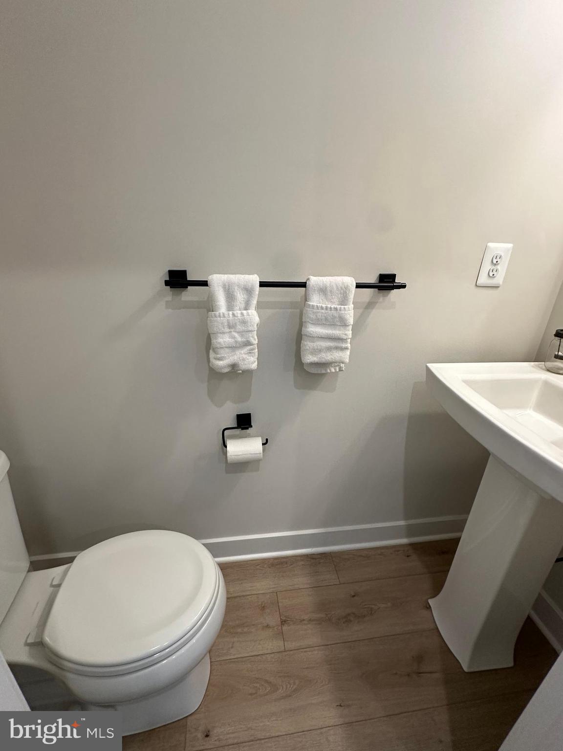 1554 WILMER PARK LANE