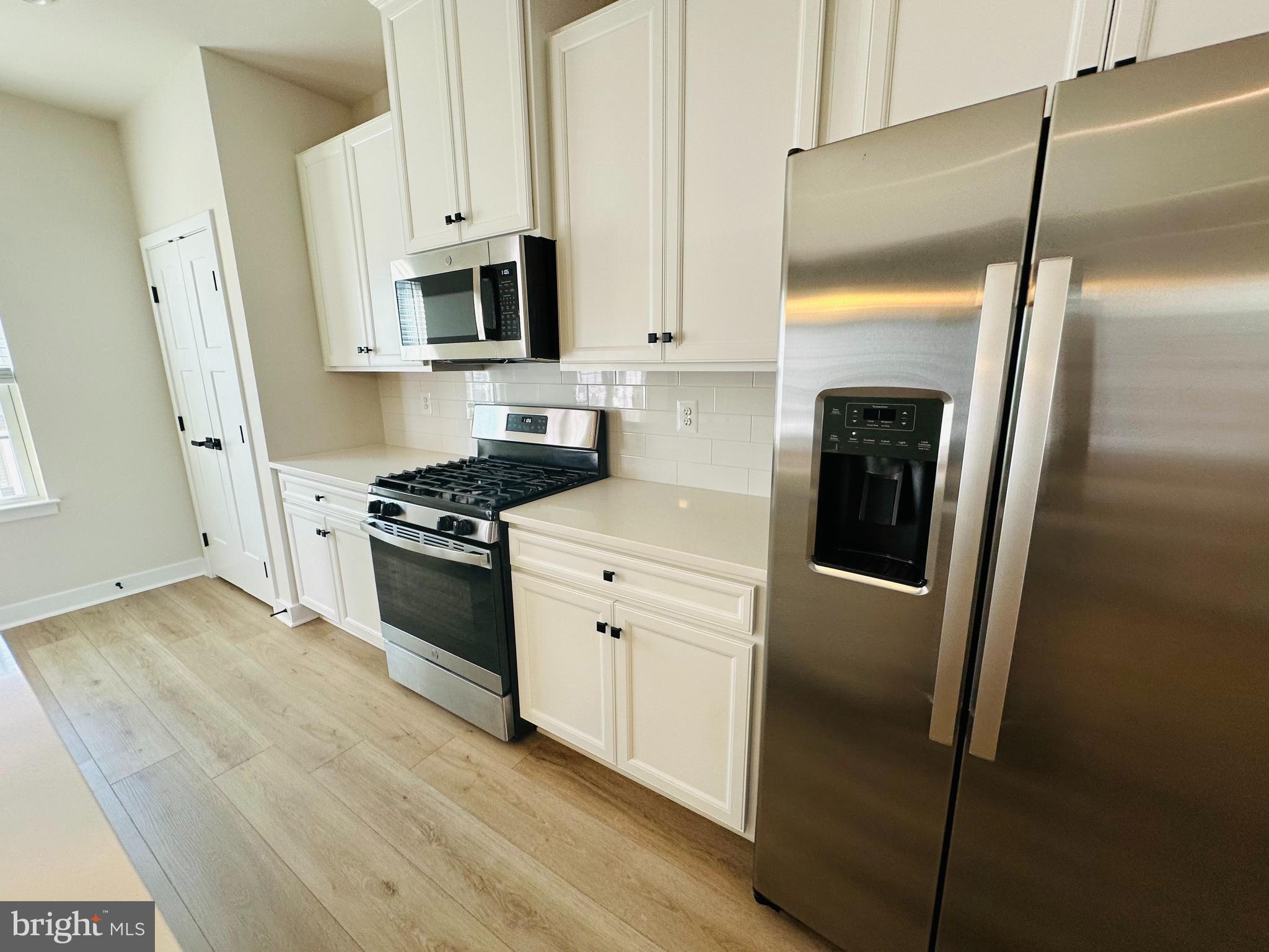 1554 WILMER PARK LANE