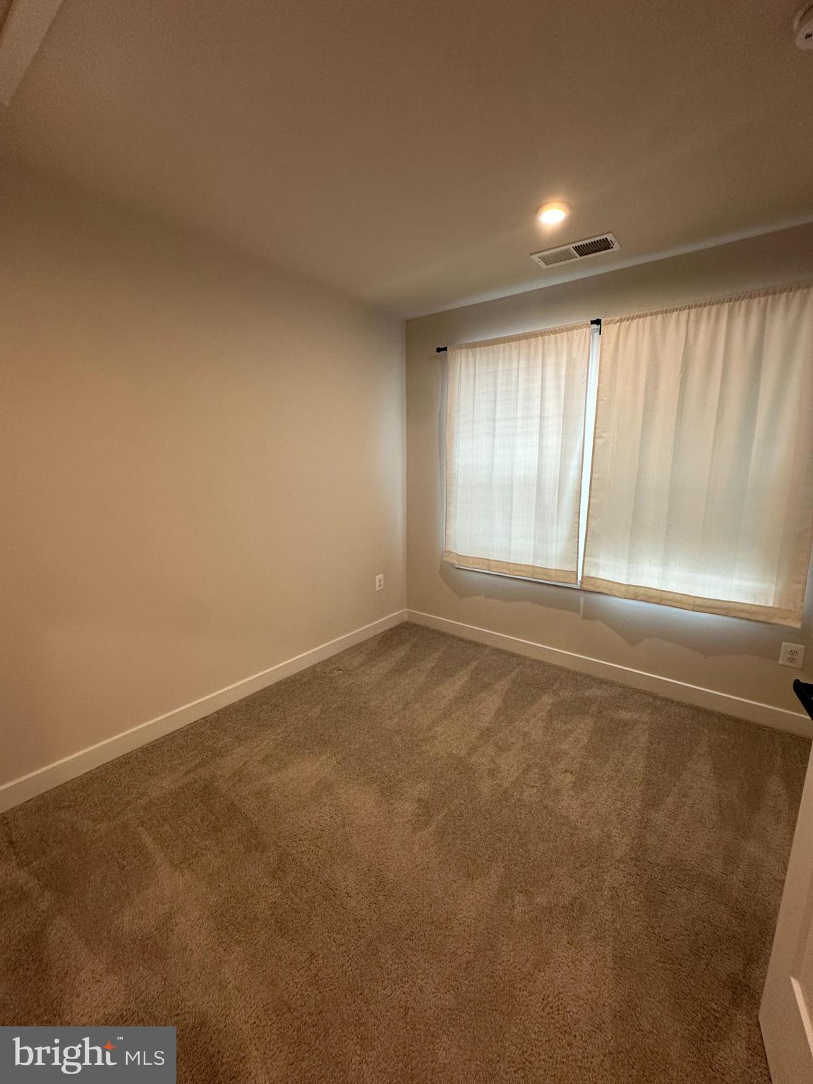 1554 WILMER PARK LANE