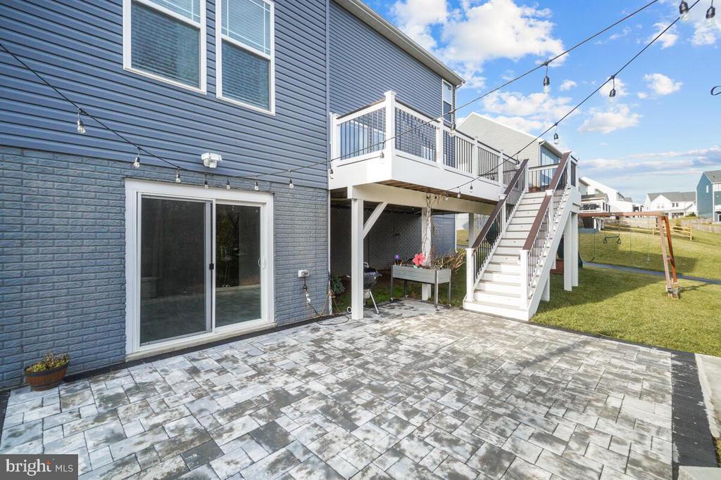 5521 HAWK RIDGE ROAD