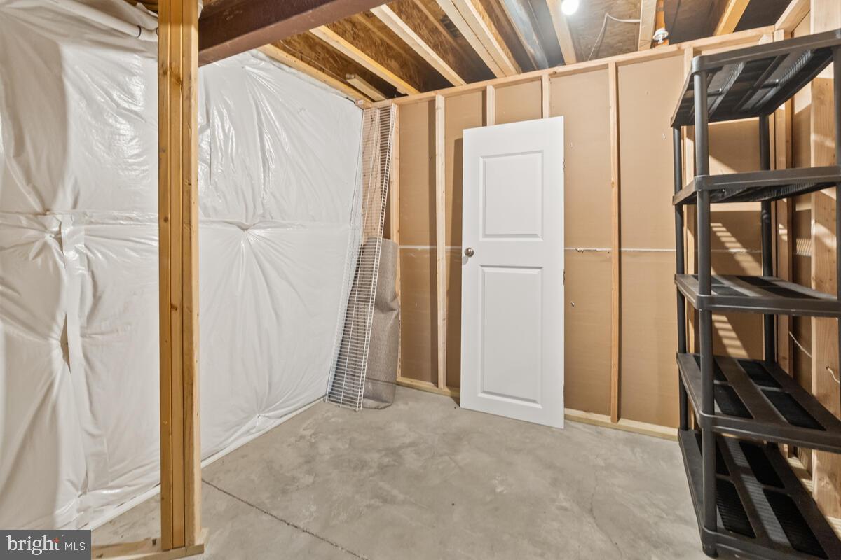 5521 HAWK RIDGE ROAD