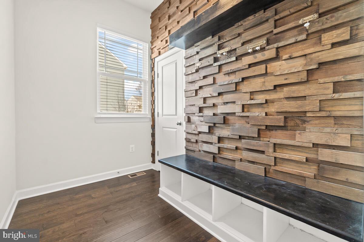 5521 HAWK RIDGE ROAD