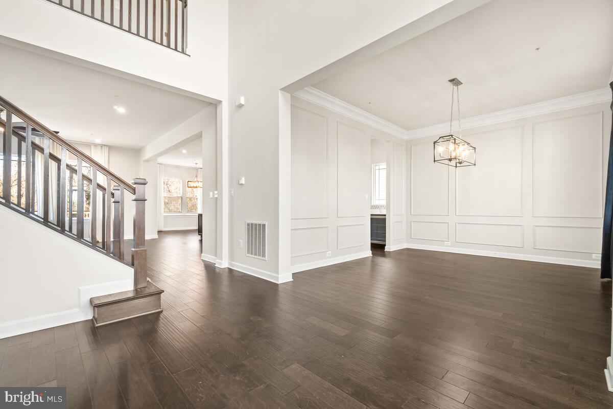 5521 HAWK RIDGE ROAD