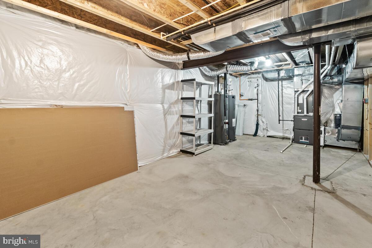 5521 HAWK RIDGE ROAD