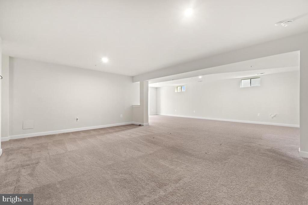 5521 HAWK RIDGE ROAD