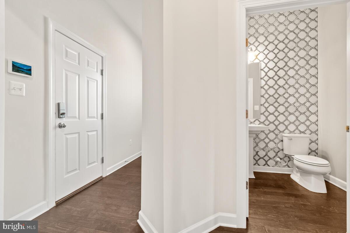 5521 HAWK RIDGE ROAD