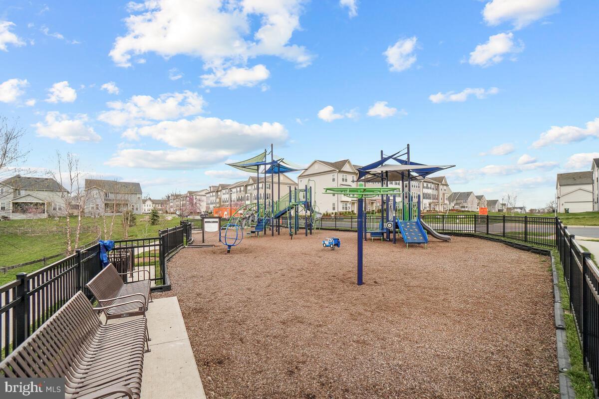 5521 HAWK RIDGE ROAD