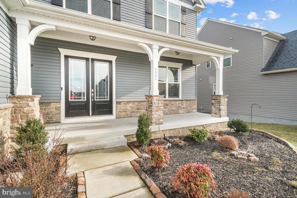 5521 HAWK RIDGE ROAD