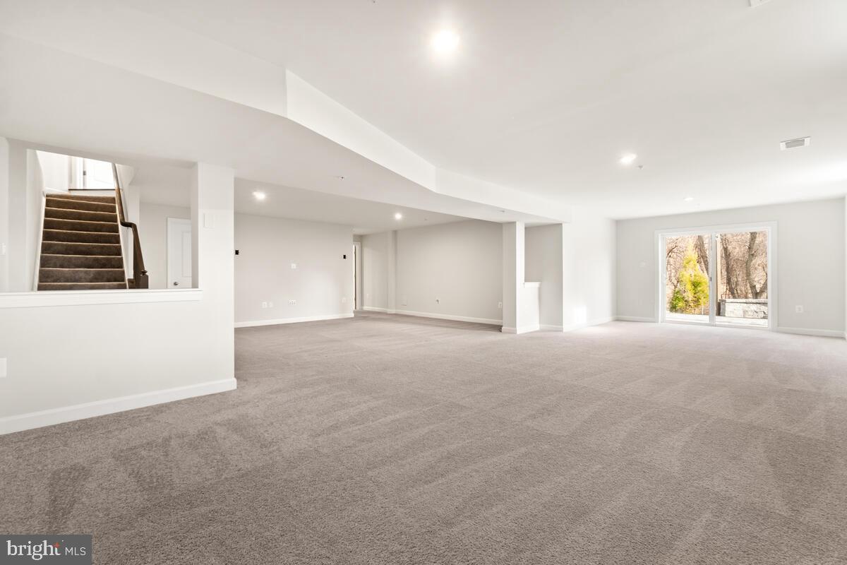 5521 HAWK RIDGE ROAD