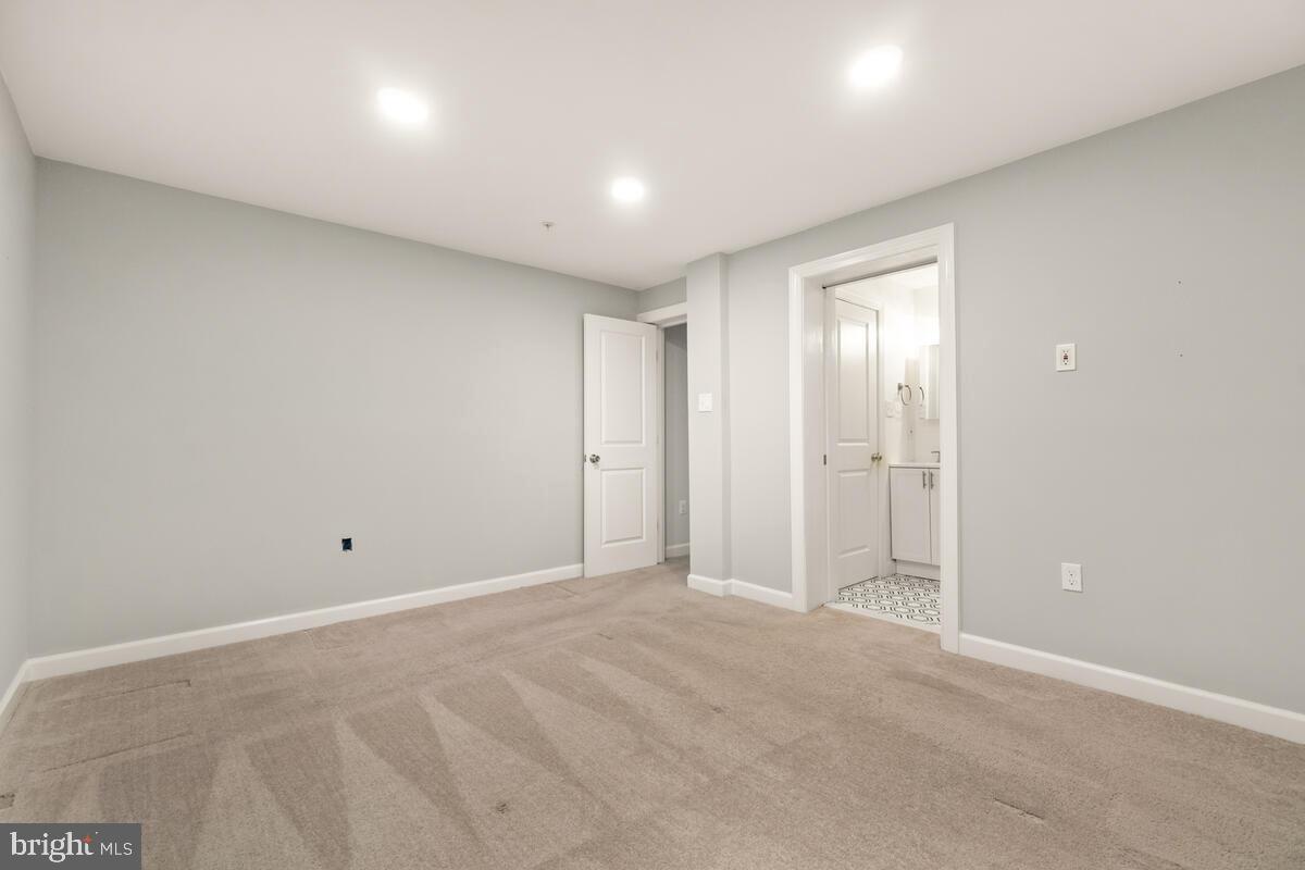 5521 HAWK RIDGE ROAD