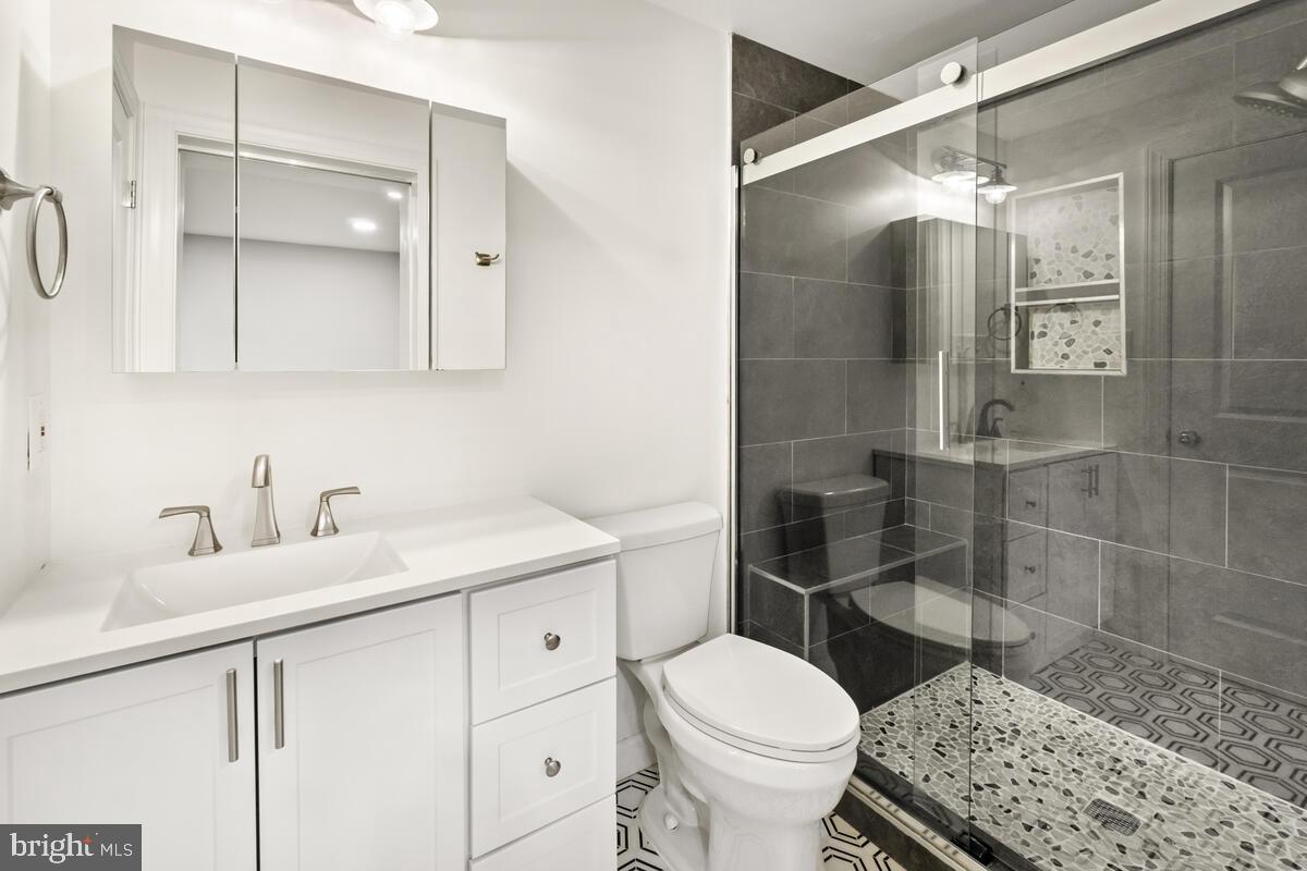 5521 HAWK RIDGE ROAD