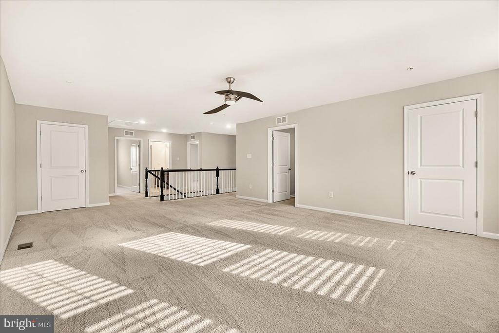 5703 GUILFORD GARDEN TERRACE
