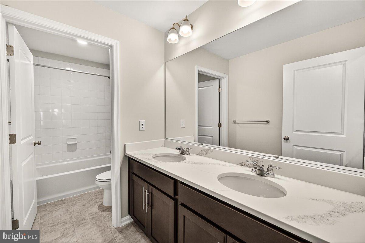 5703 GUILFORD GARDEN TERRACE