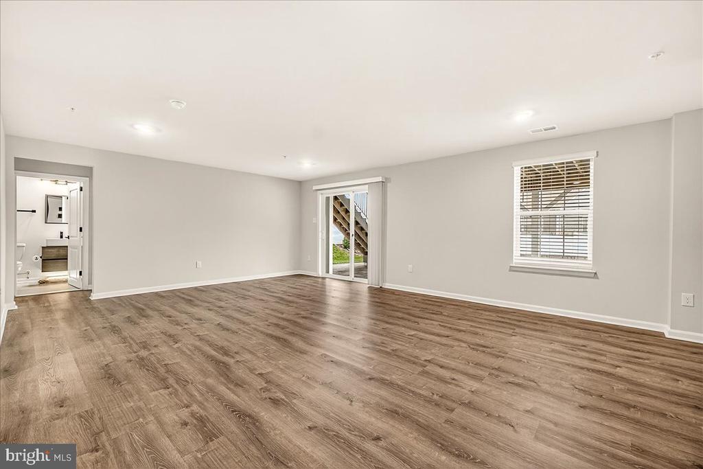 5703 GUILFORD GARDEN TERRACE