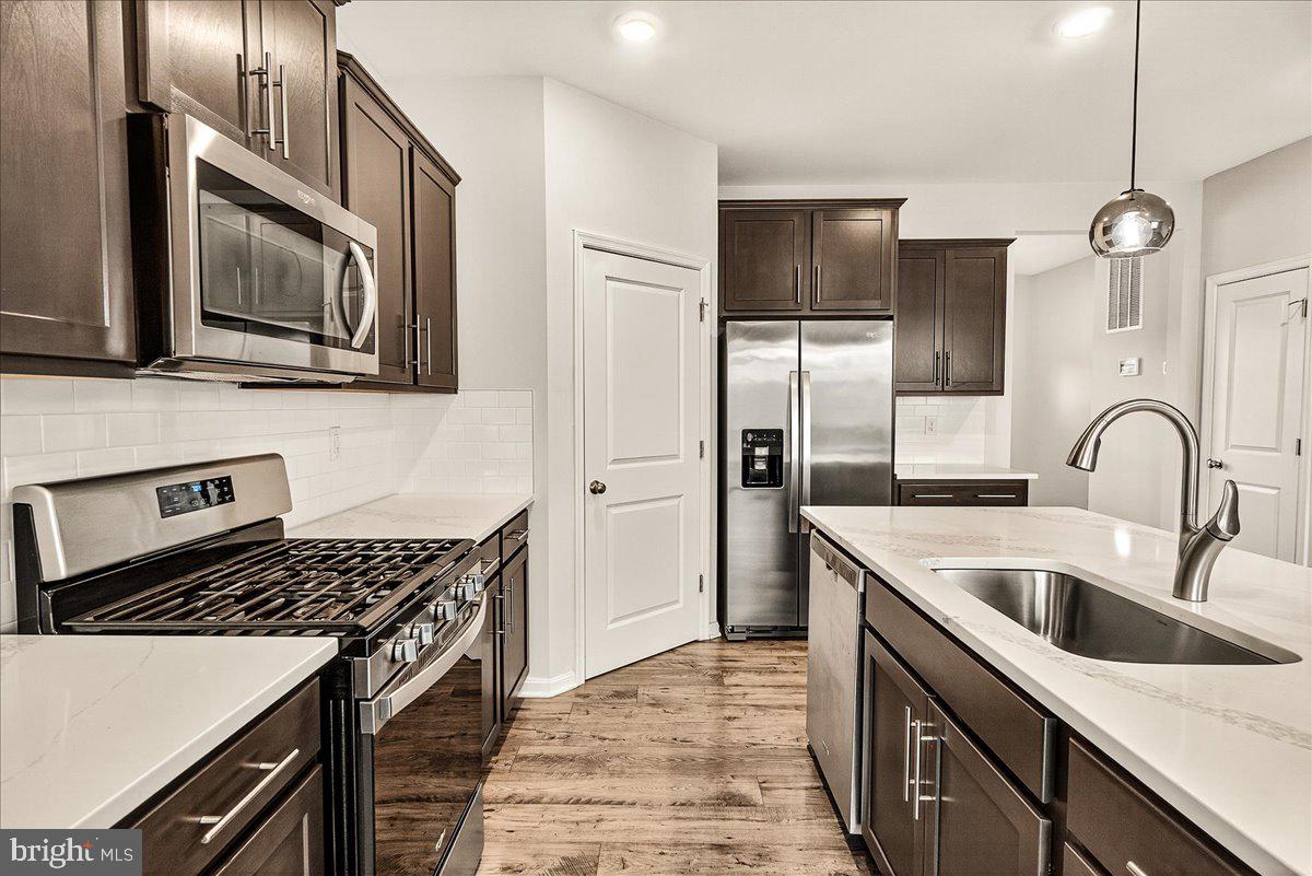 5703 GUILFORD GARDEN TERRACE