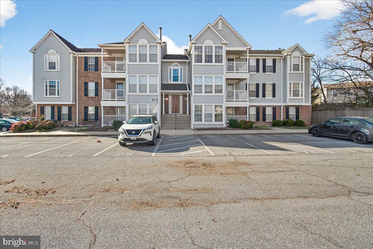 615 HIMES AVENUE 106