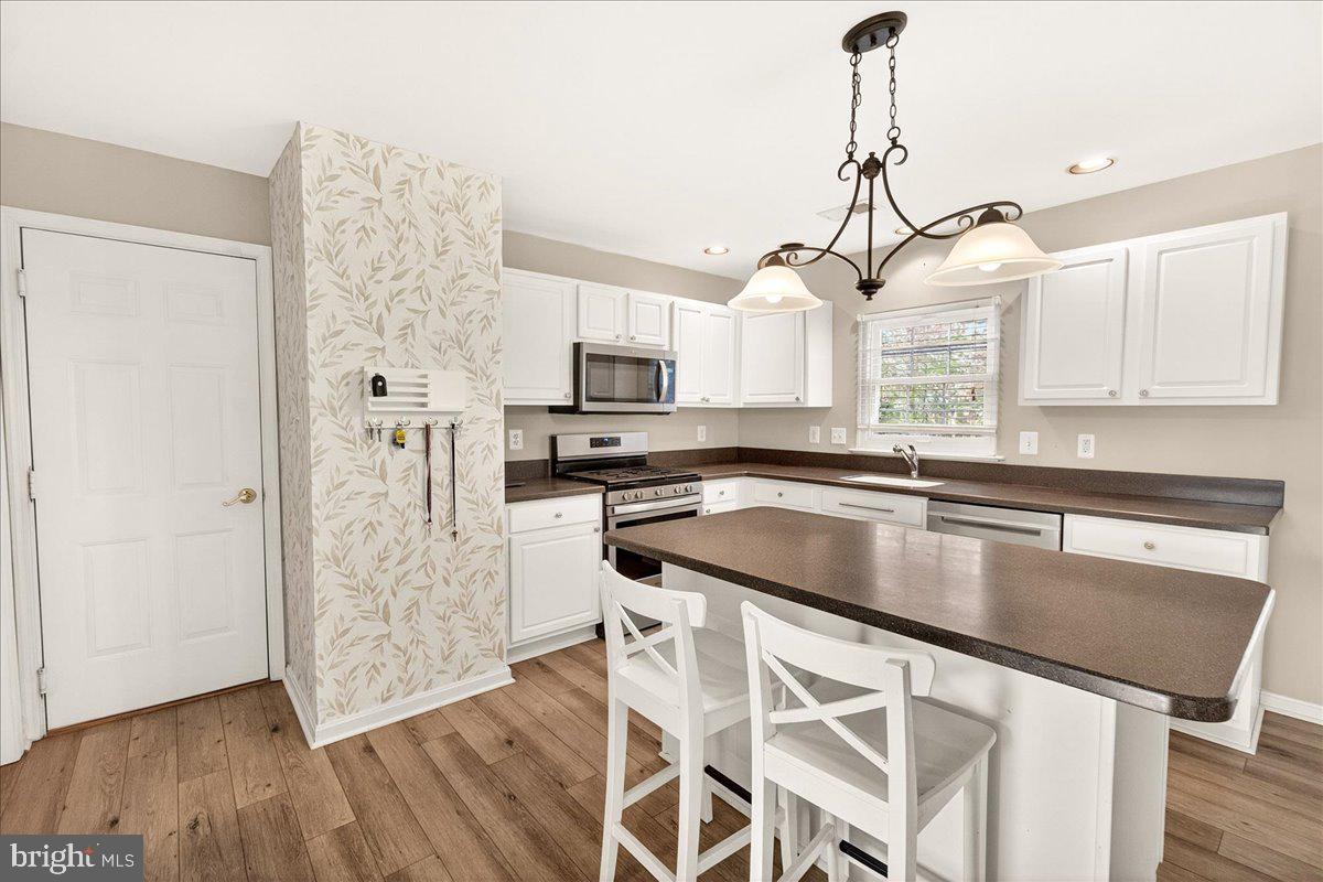 1004 LINDFIELD DRIVE