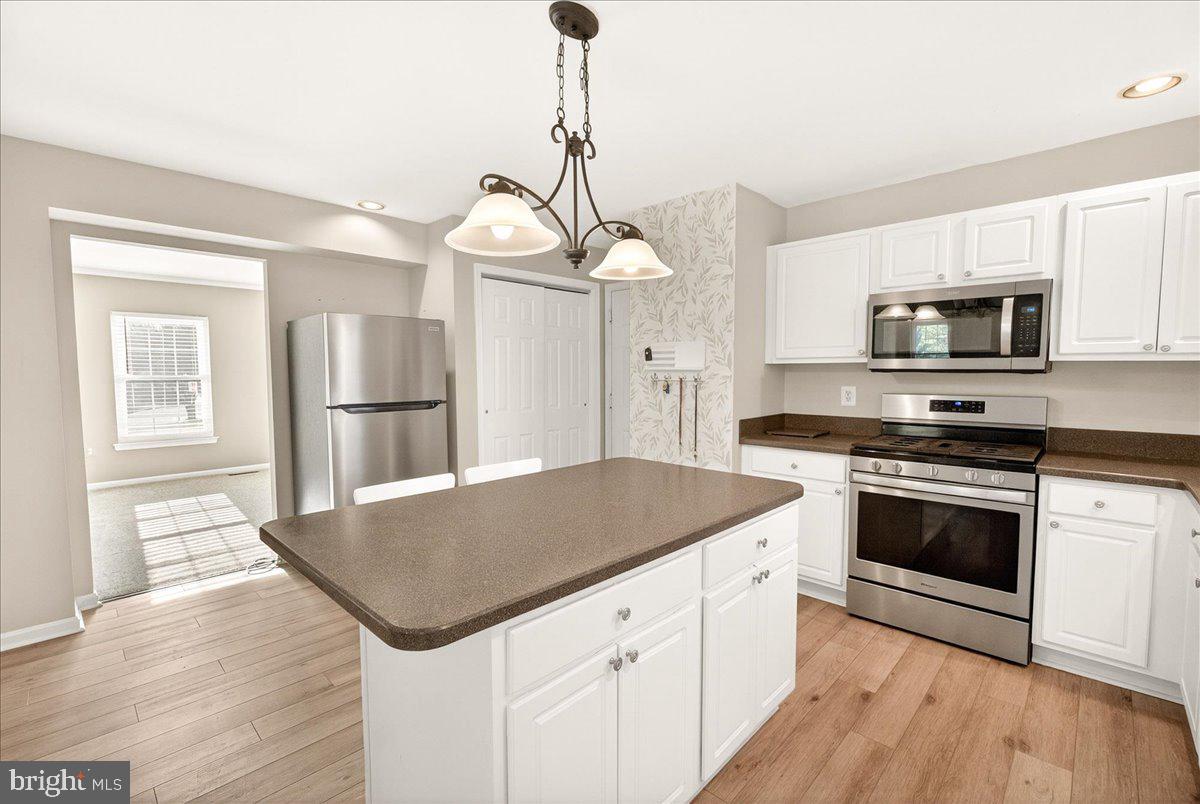 1004 LINDFIELD DRIVE