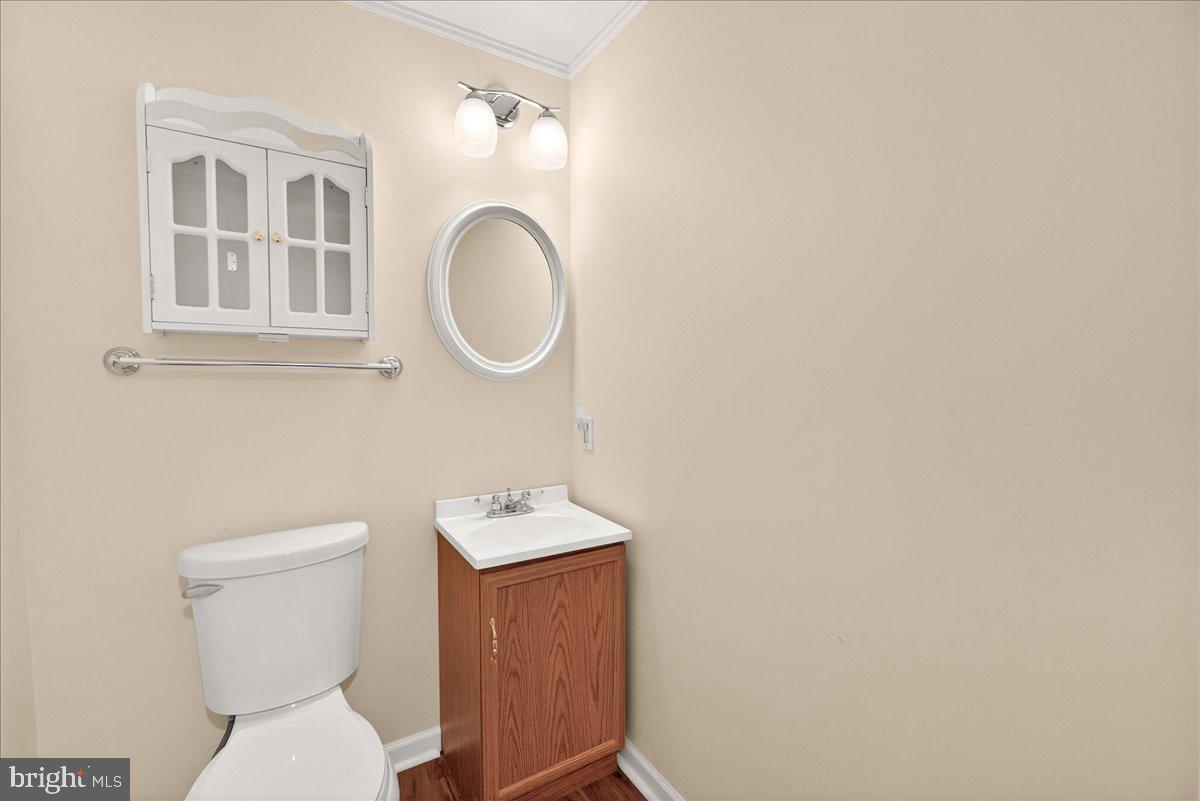 1004 LINDFIELD DRIVE