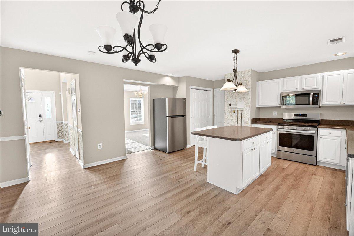 1004 LINDFIELD DRIVE