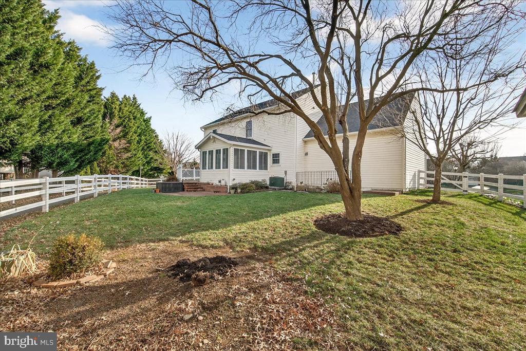1004 LINDFIELD DRIVE