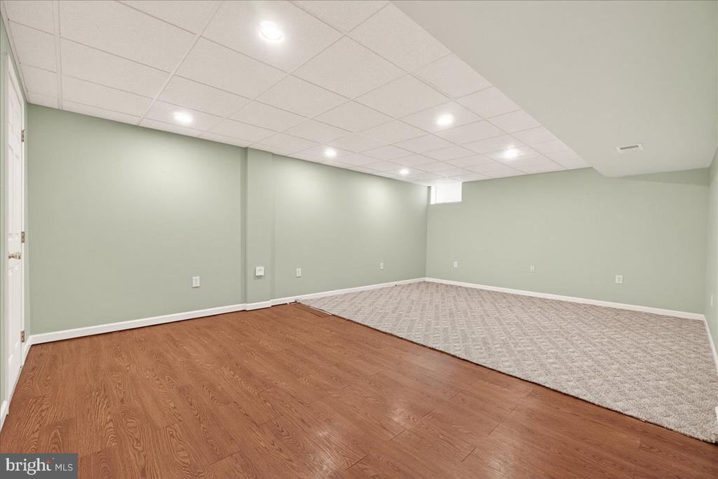 1004 LINDFIELD DRIVE