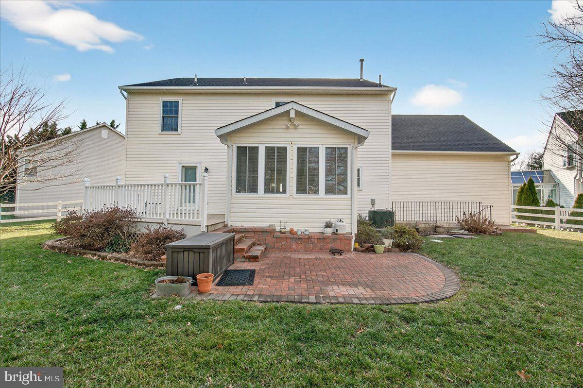 1004 LINDFIELD DRIVE