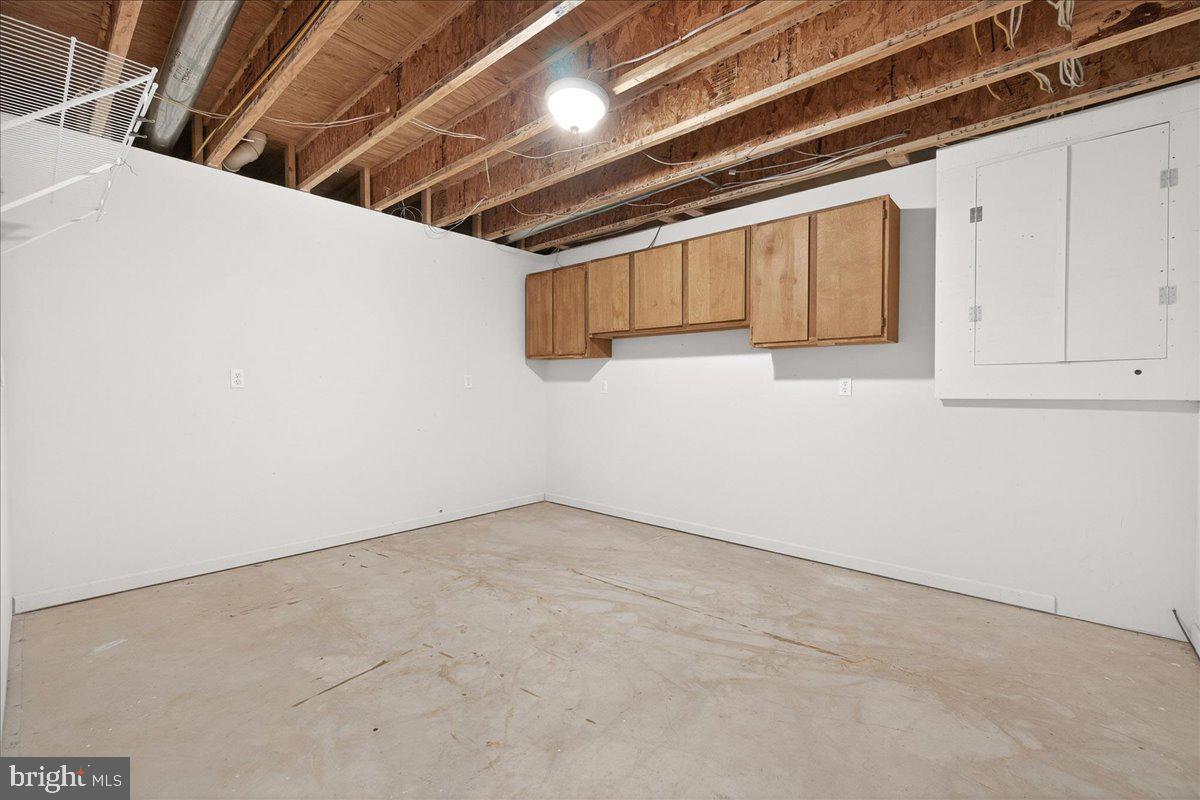 1004 LINDFIELD DRIVE