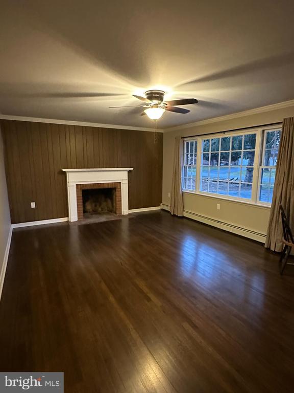7923 LONGMEADOW DRIVE