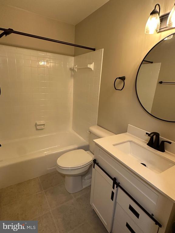7923 LONGMEADOW DRIVE