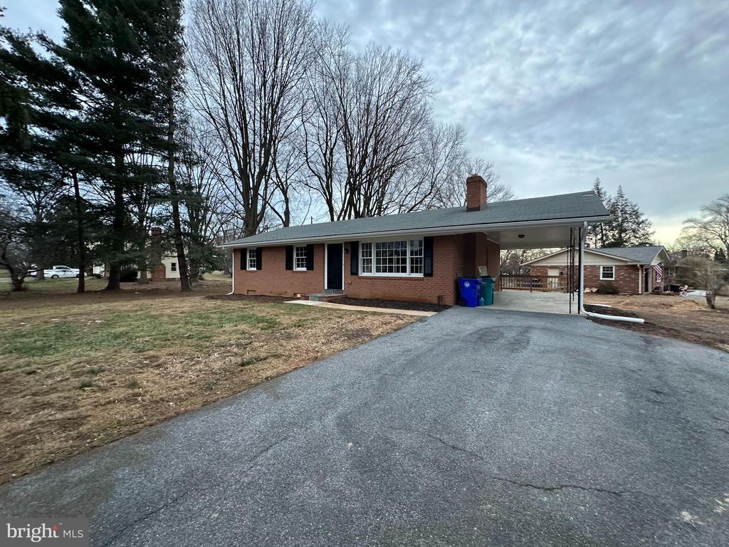 7923 LONGMEADOW DRIVE