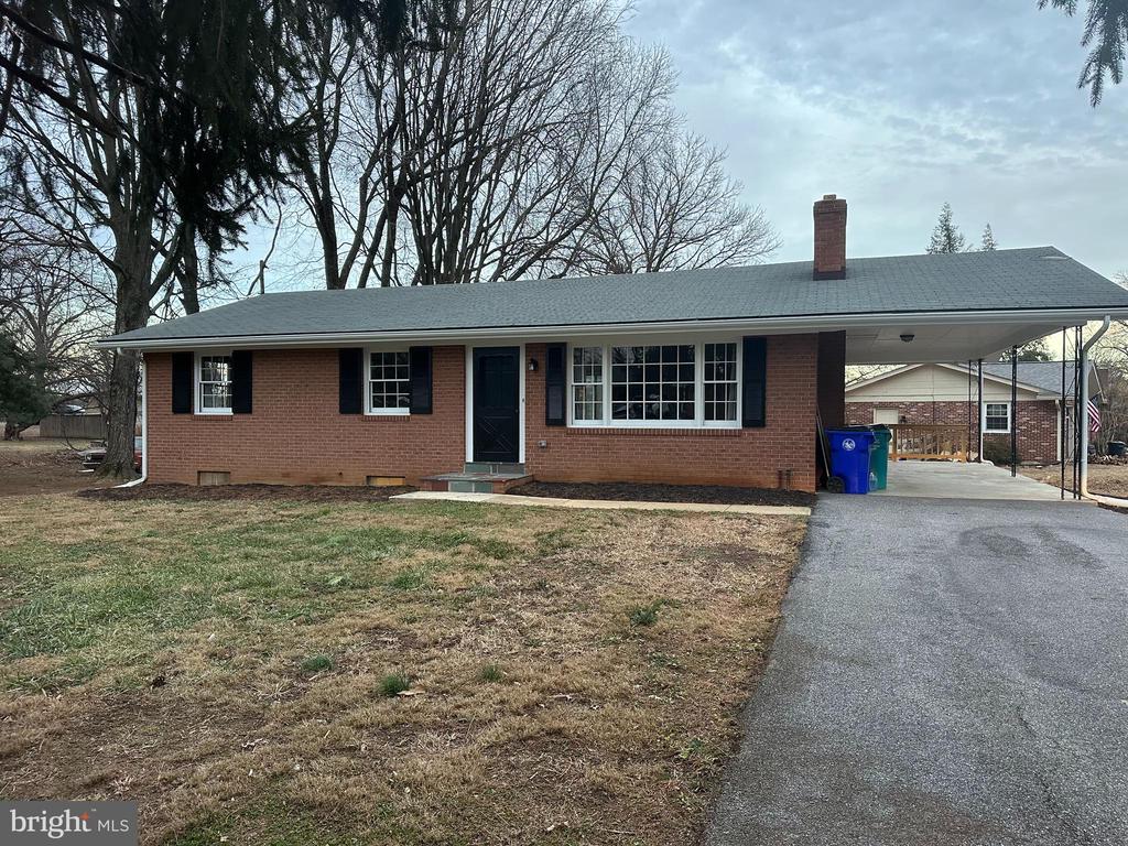 7923 LONGMEADOW DRIVE