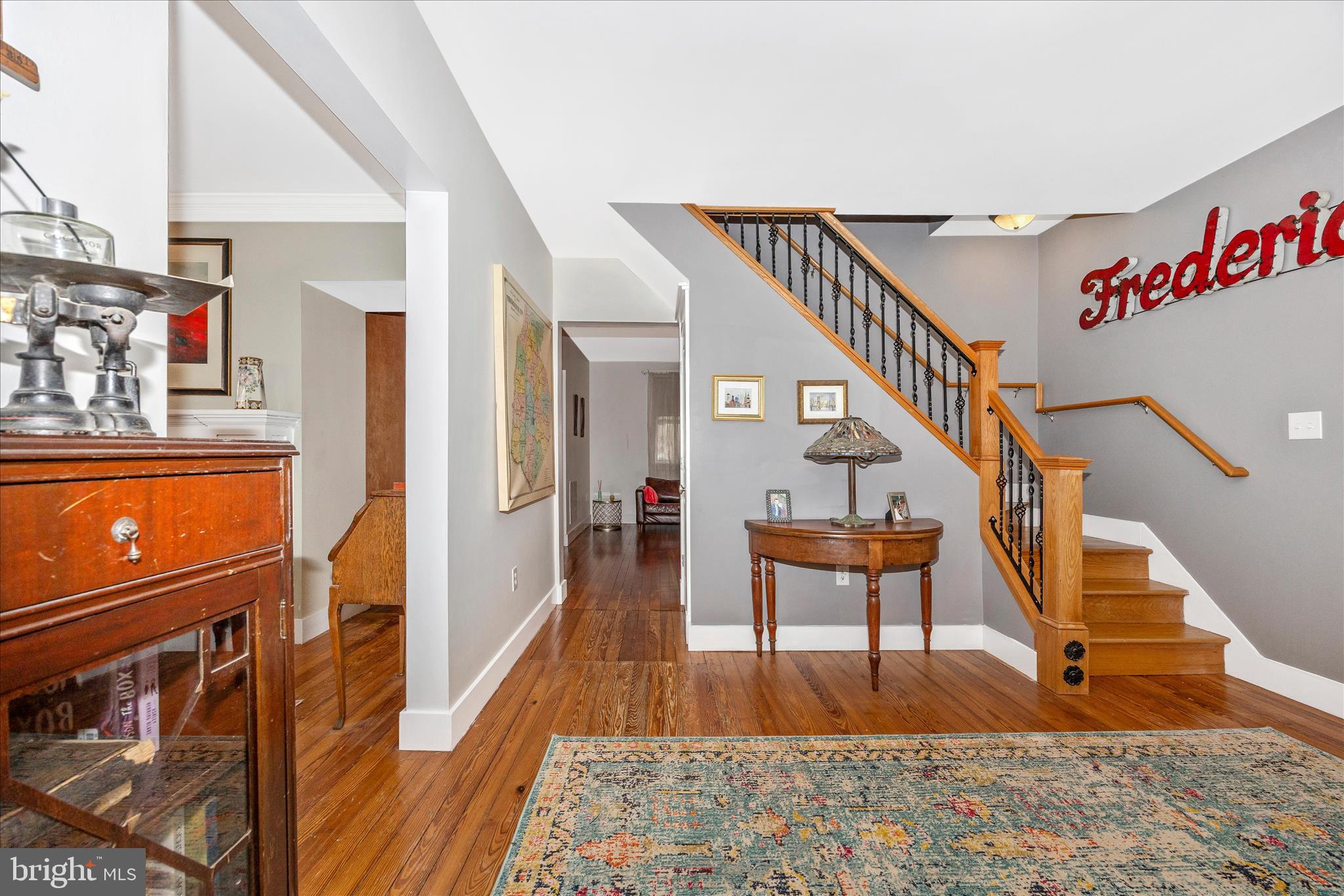 2 E 14TH STREET