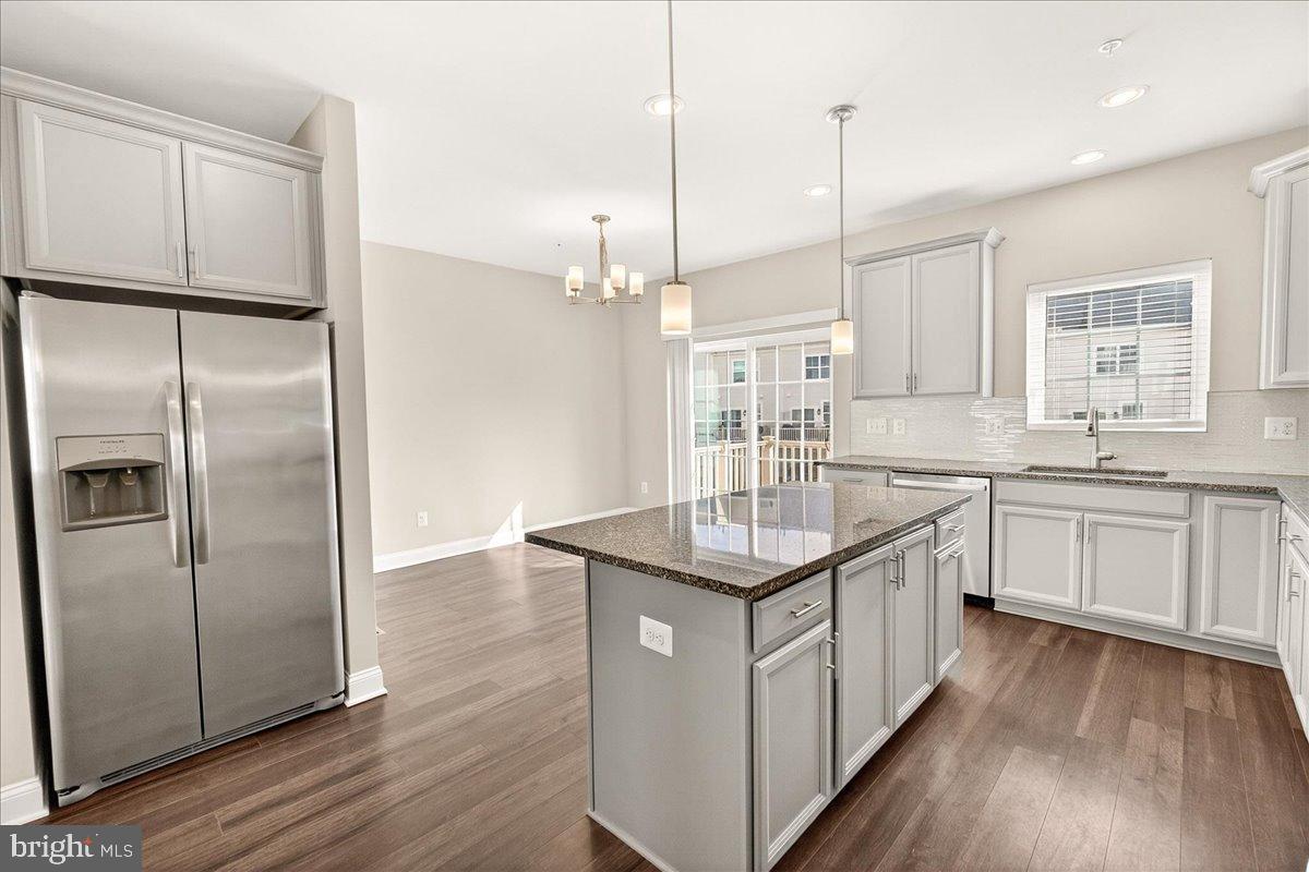 4959 MACDONOUGH PLACE