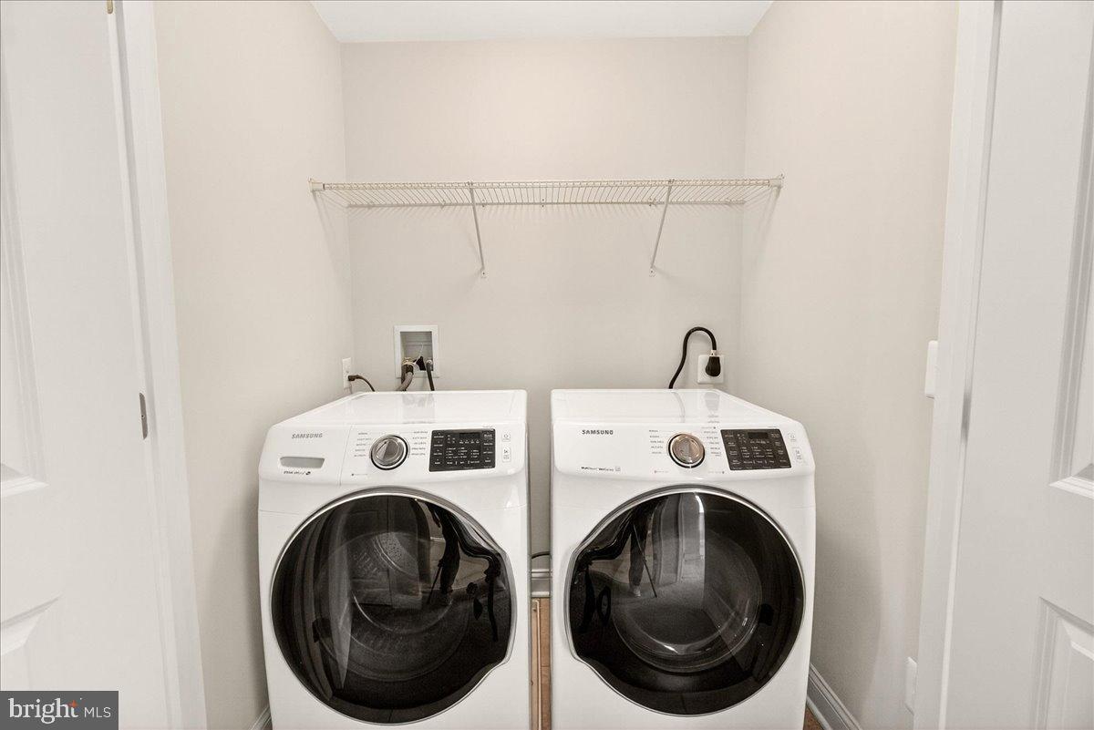 4959 MACDONOUGH PLACE