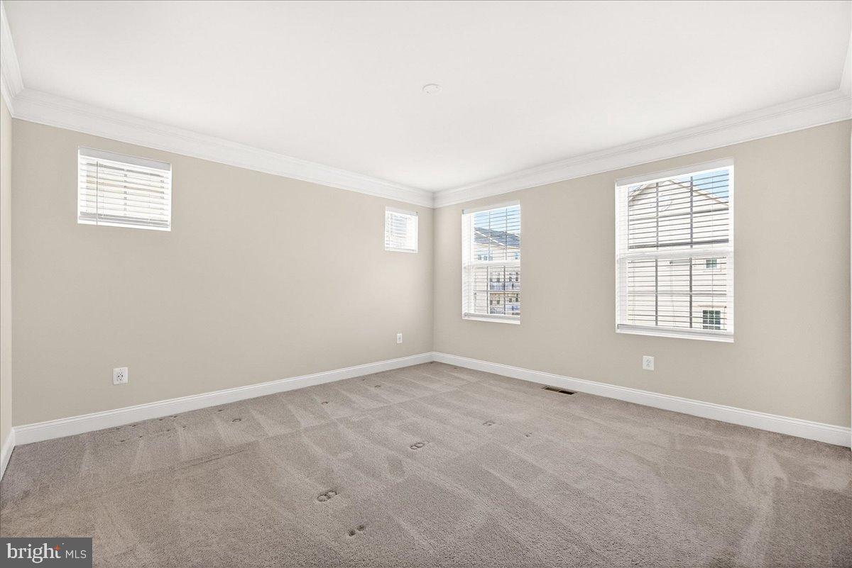 4959 MACDONOUGH PLACE