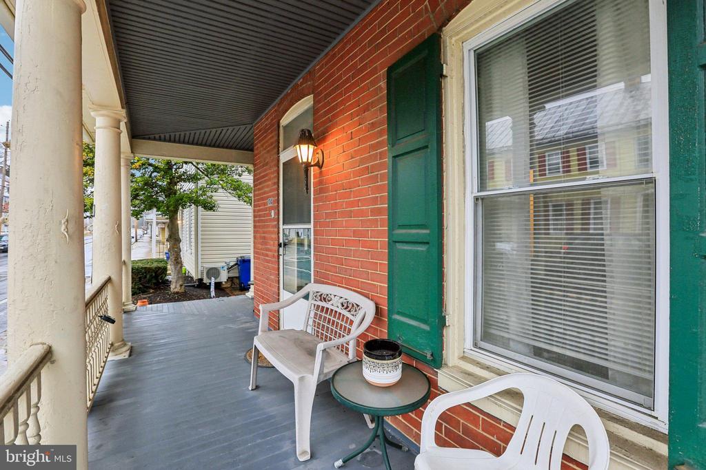 10 N MAIN STREET