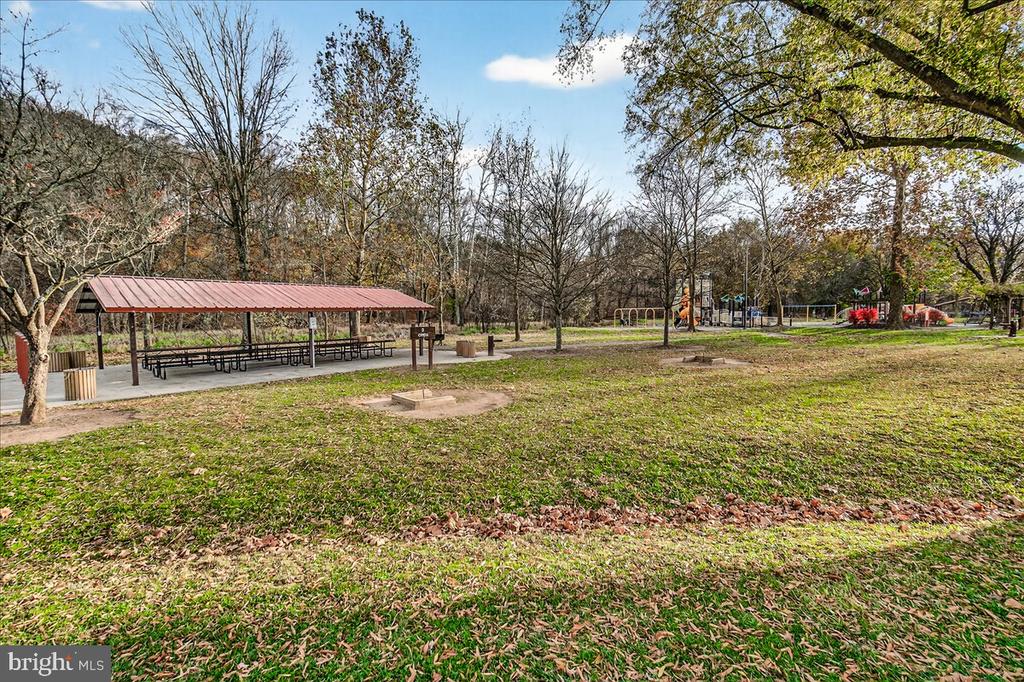 5510 HAWK RIDGE ROAD